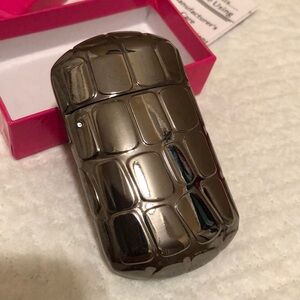 Very Vintage NIB Virginia Slims Portable Litter Device. Reptile design.